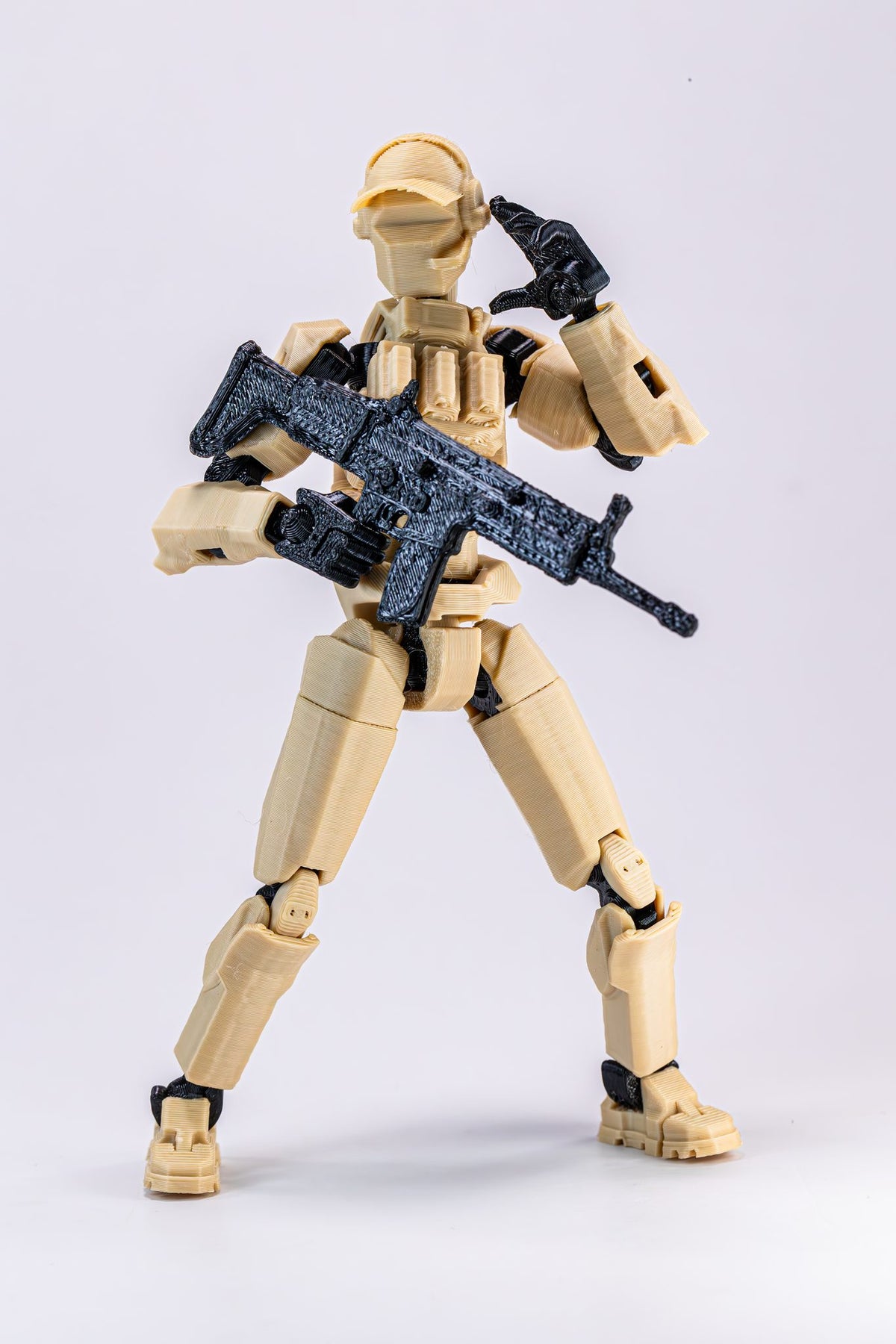 T13_Desert_Soldier_Action_1