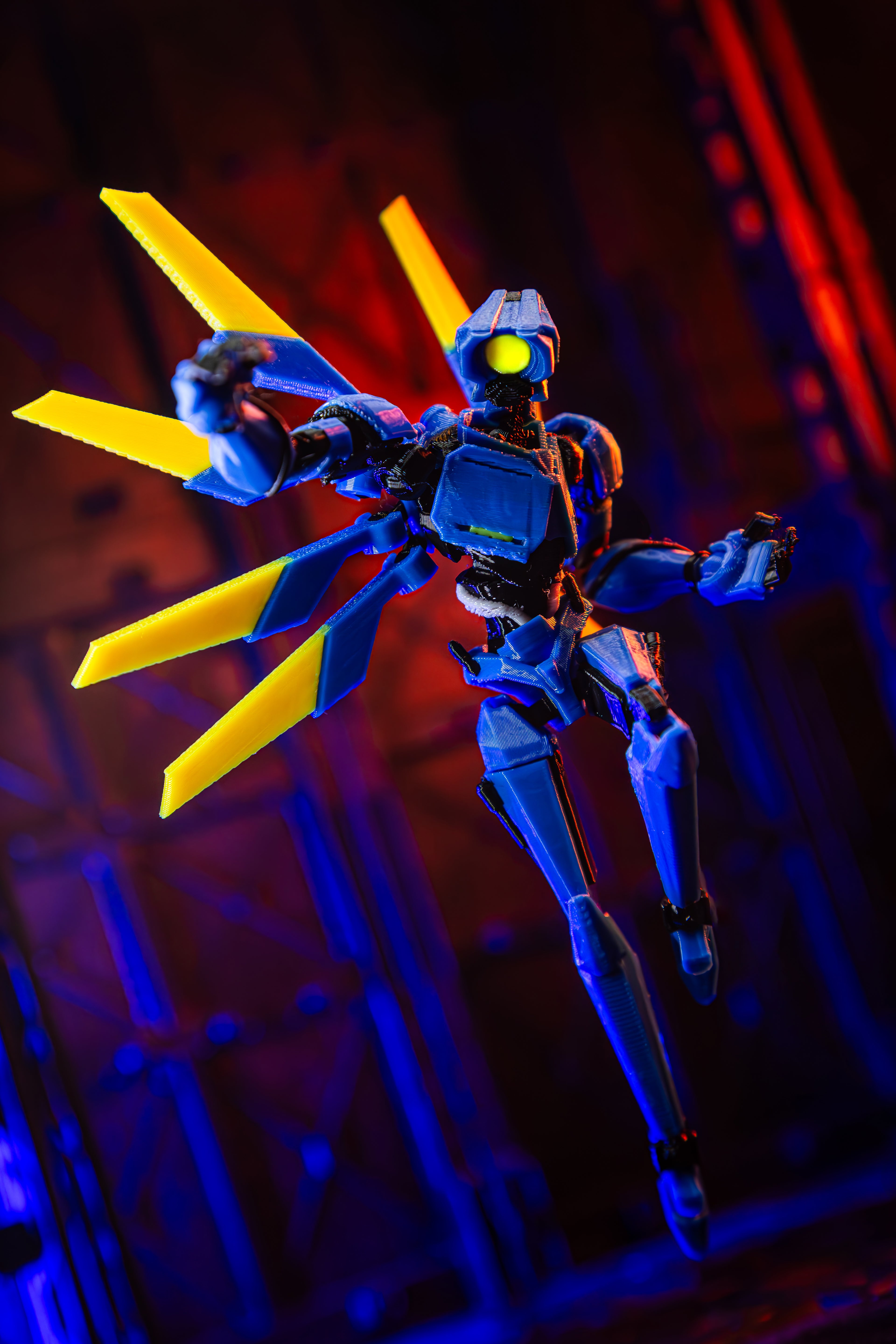Machine 2.0 T13 – Pick Blue 1.0 or Red 2.0 Colorway – Titan13Toy